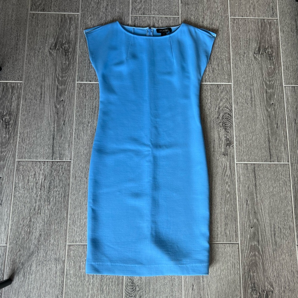 St. John Cerulean Blue Short Sleeve Dress
